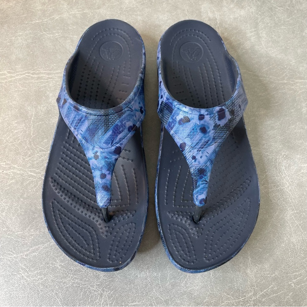 CROCS Blue Camo Flip Flop Sandal ⛱️